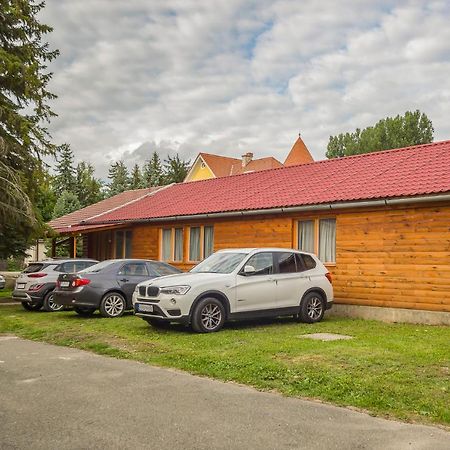 Lipicai Turistaház Szilvásvárad Esterno foto