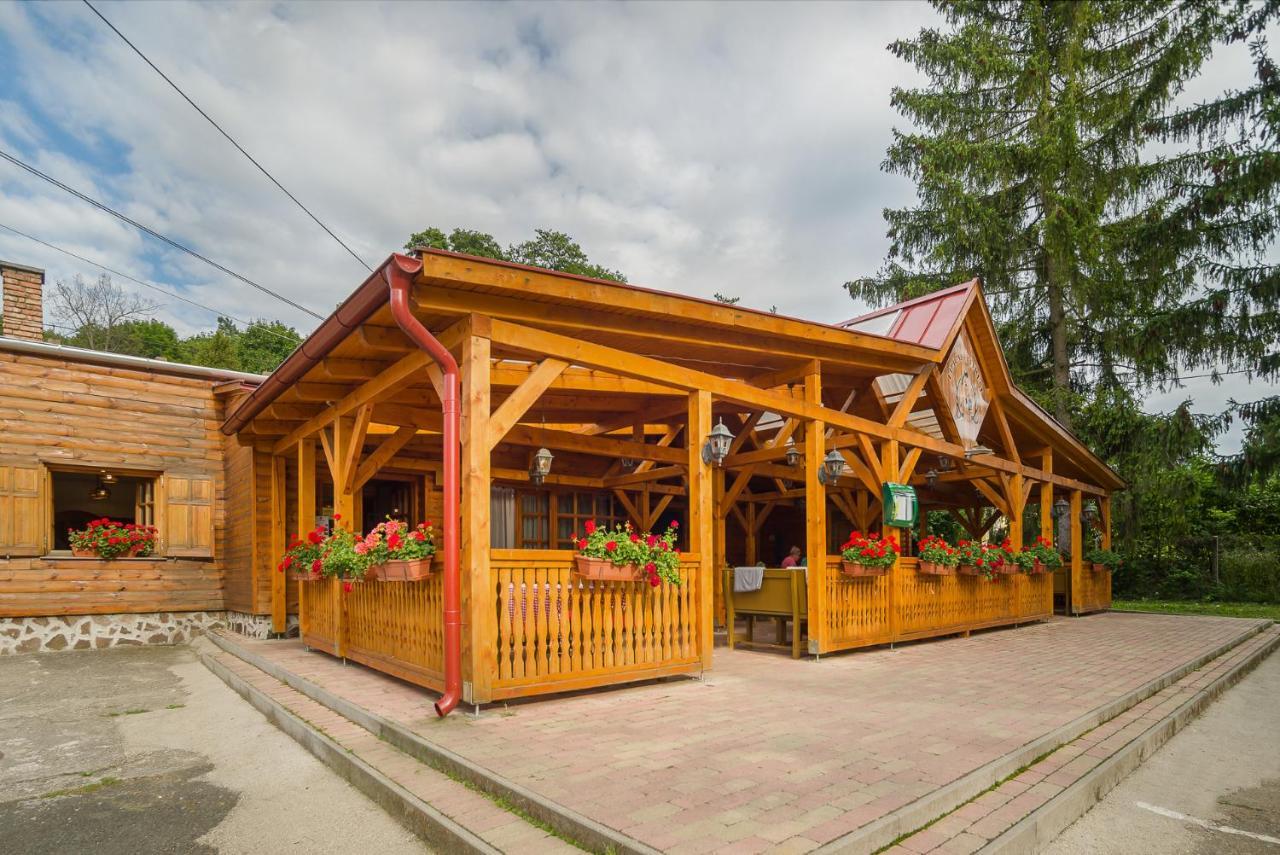 Lipicai Turistaház Szilvásvárad Esterno foto